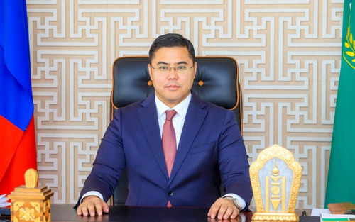 Булганы Засаг дарга огцорчээ